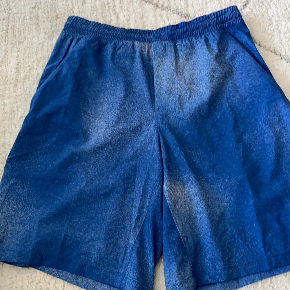 Men’s lululemon shorts